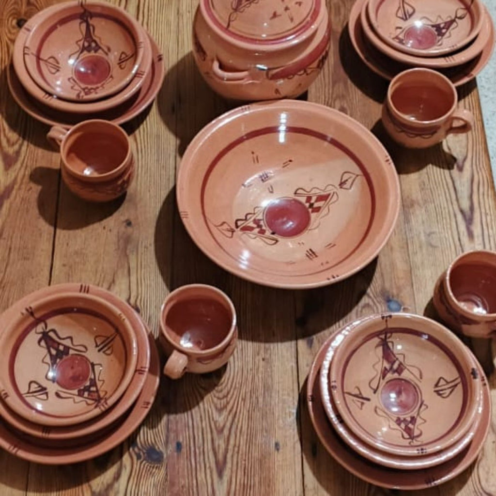 Service de table artisanal 26 pièces – Taqbeylite