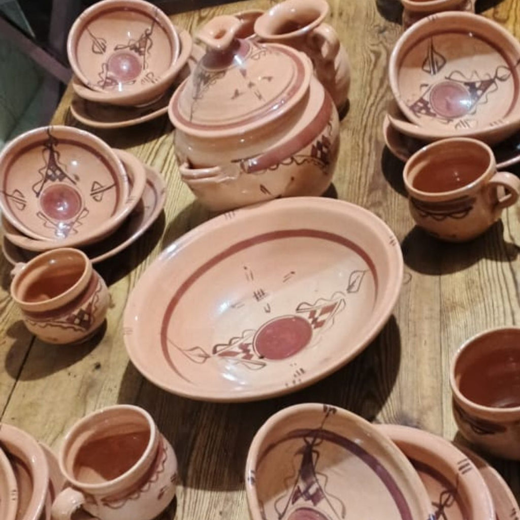 Service de table artisanal 26 pièces – Taqbeylite