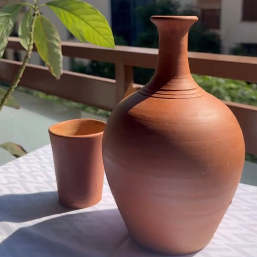 Terracotta cooling water bottle — Terre NEJMA
