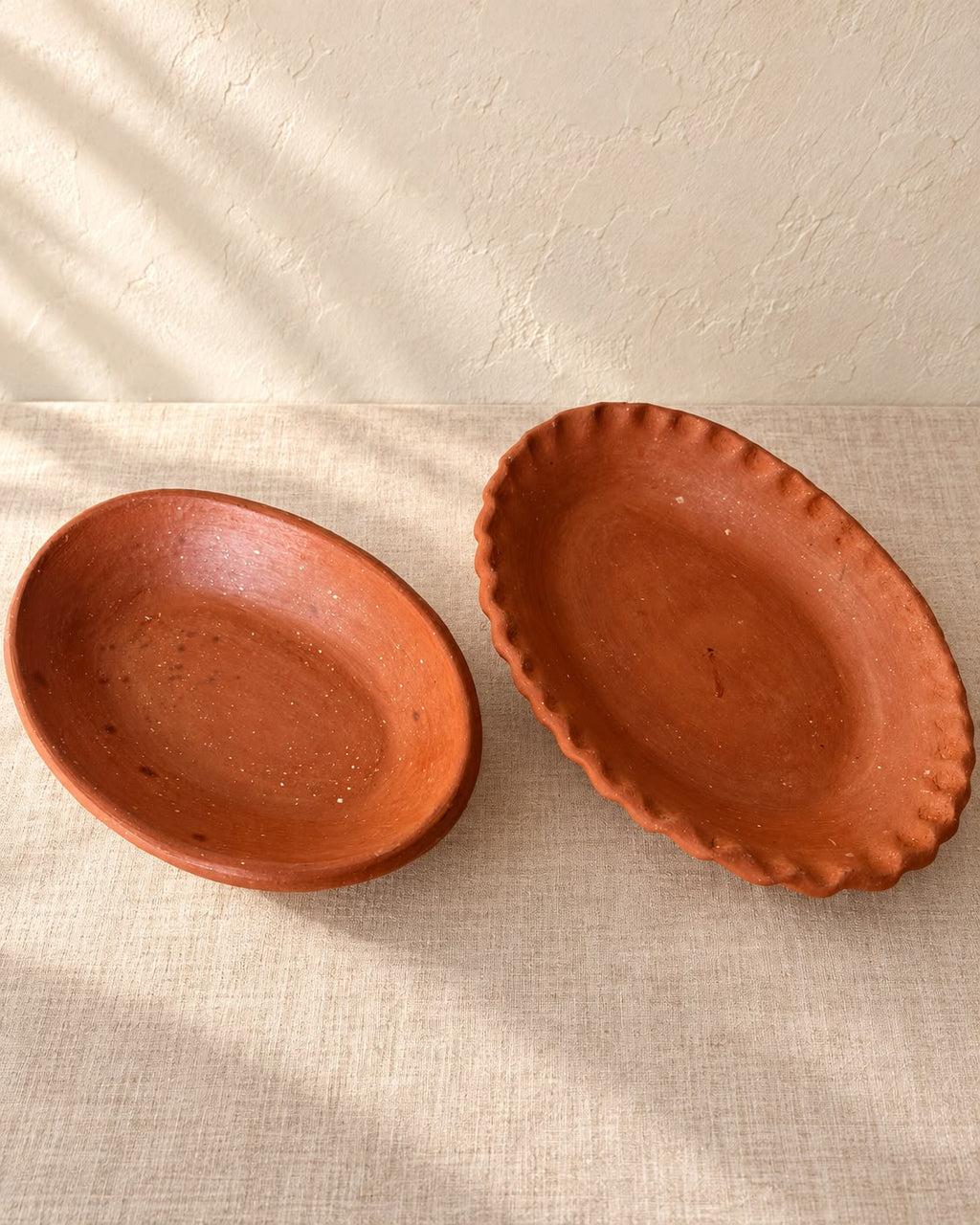 Assiette dessert Terre NEJMA – Bord ondulé
