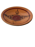 Assiette plate Taqbaylit décorée à la main vue de dessus
