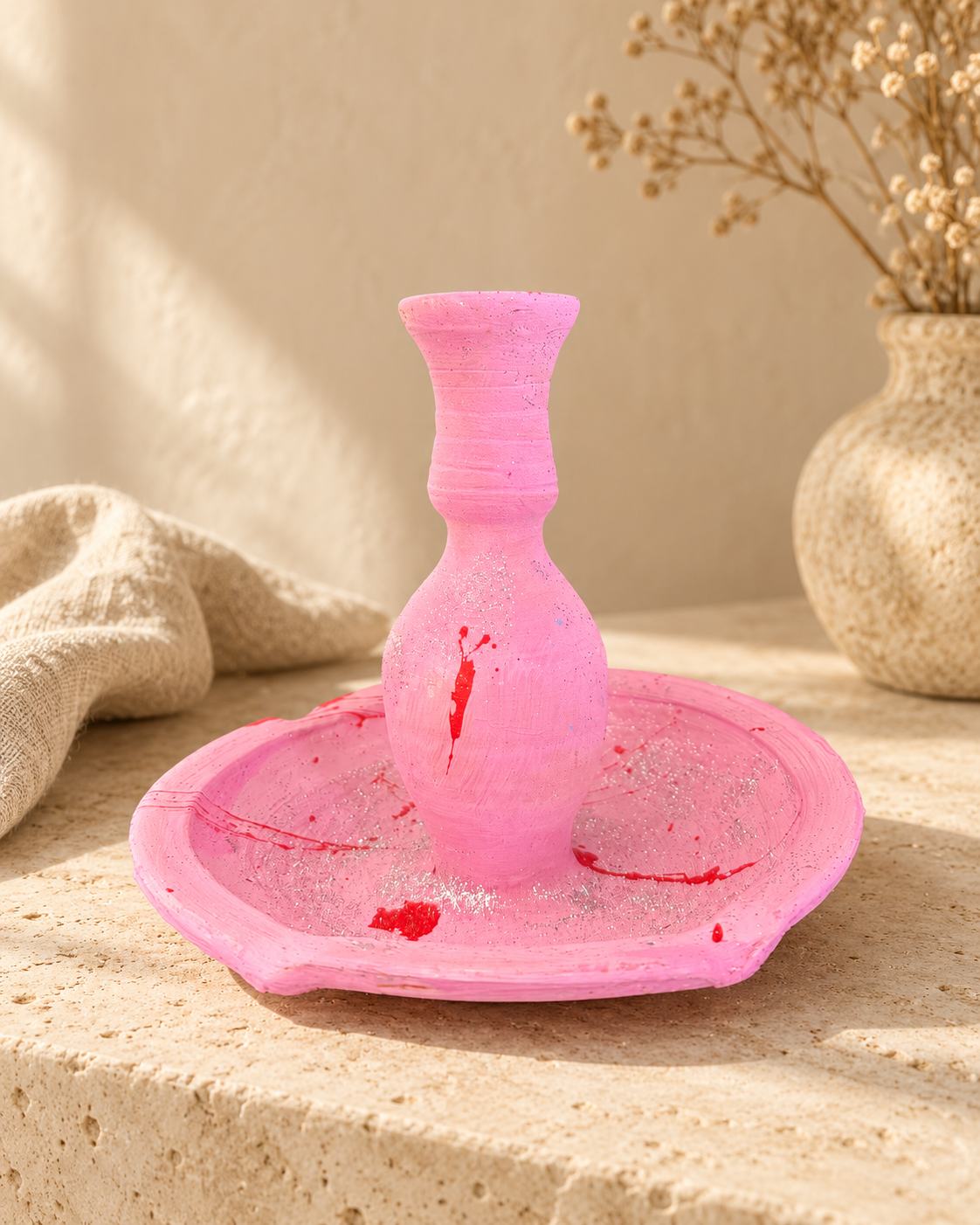 Bougeoir NEJMA rose normal dans une ambiance beige chaleureuse