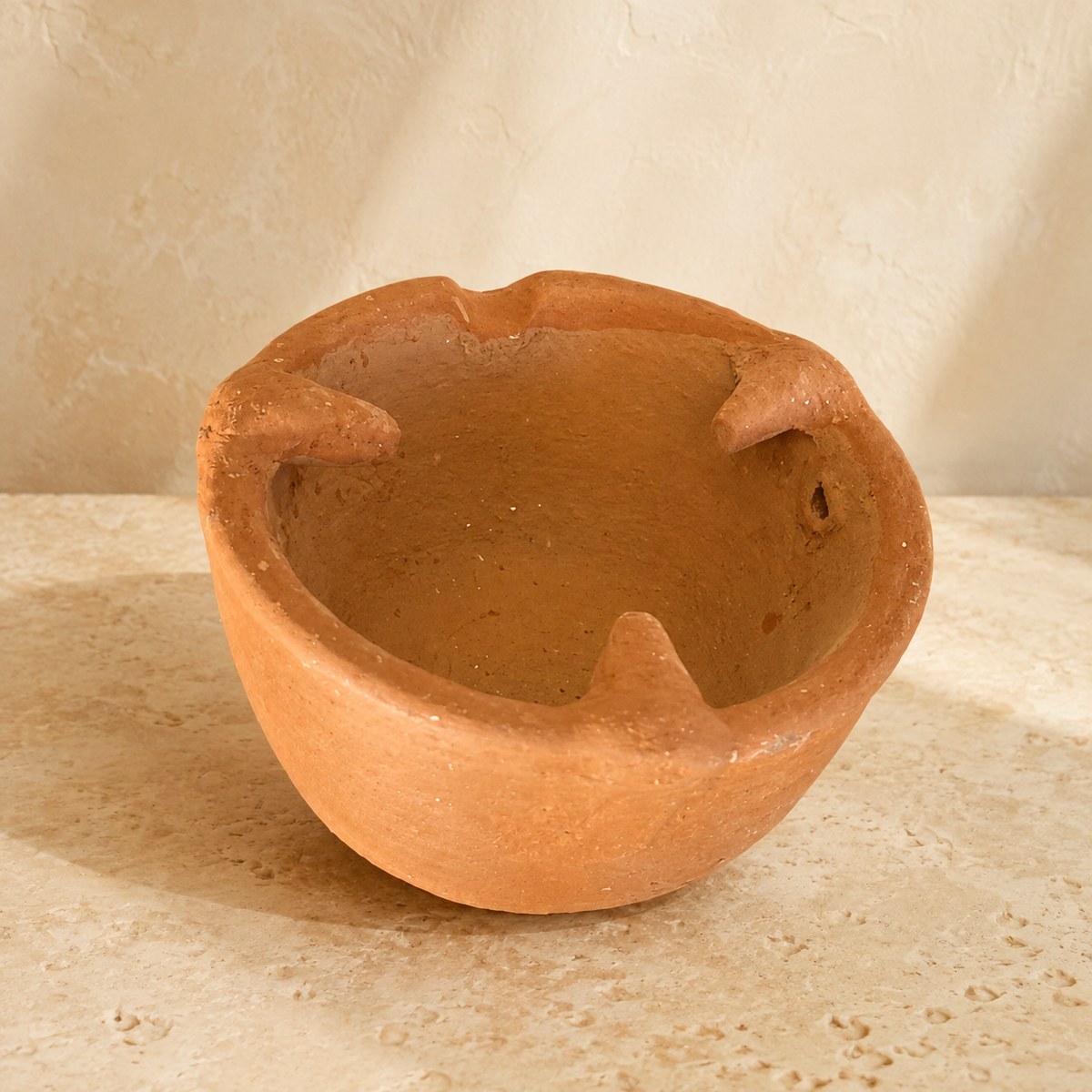 Cendrier artisanal en terre cuite naturelle Nejma
